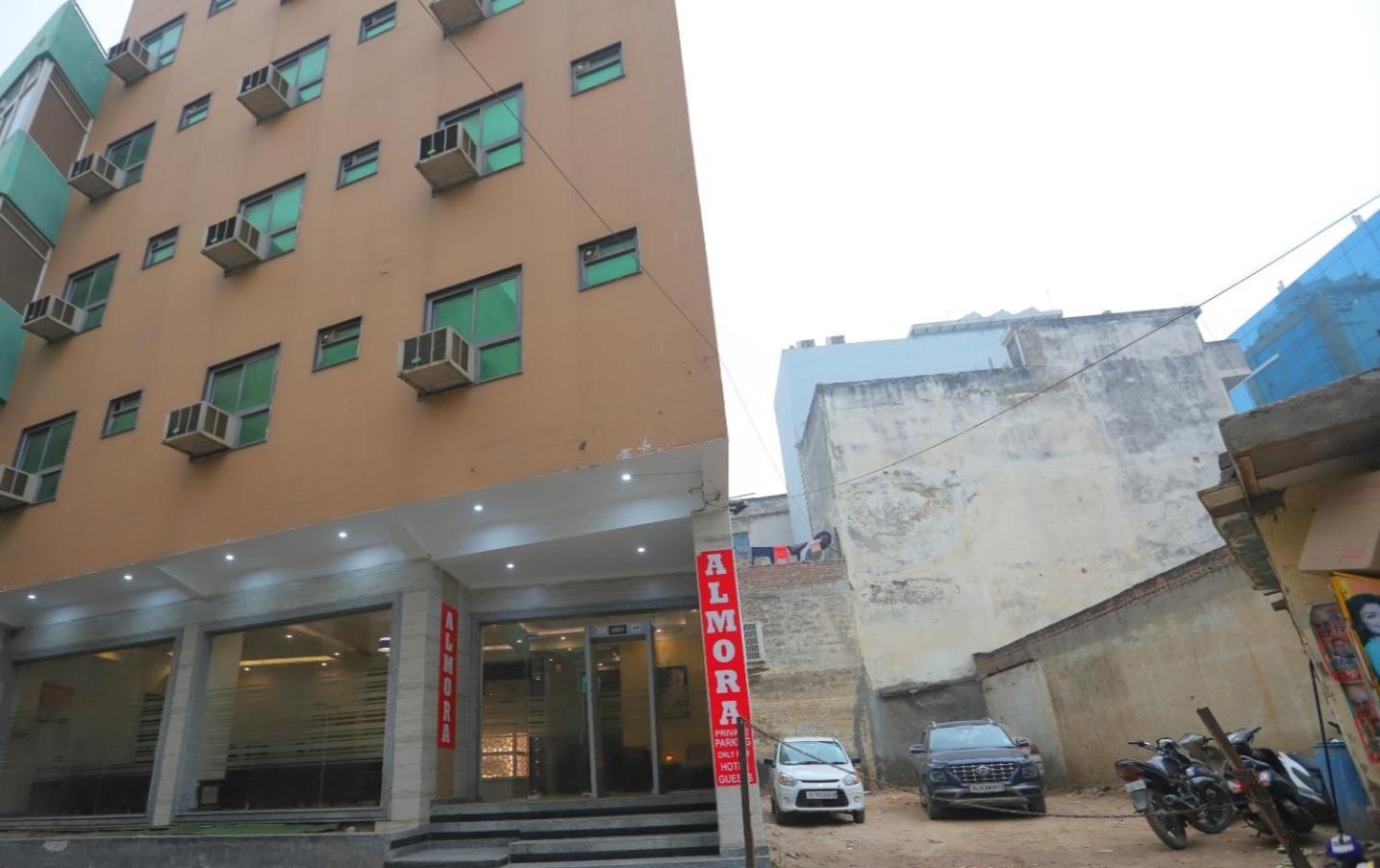 ניו דלהי Hotel Almora Inn - Near By Delhi International Airport - With Free Airport Pickup And Drop מראה חיצוני תמונה