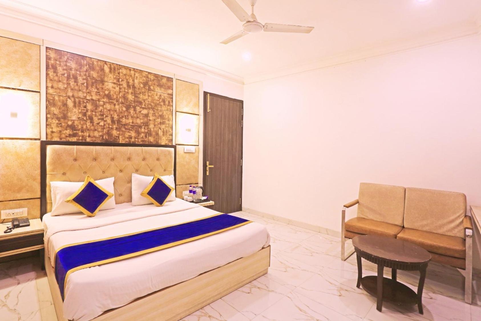 ניו דלהי Hotel Almora Inn - Near By Delhi International Airport - With Free Airport Pickup And Drop מראה חיצוני תמונה