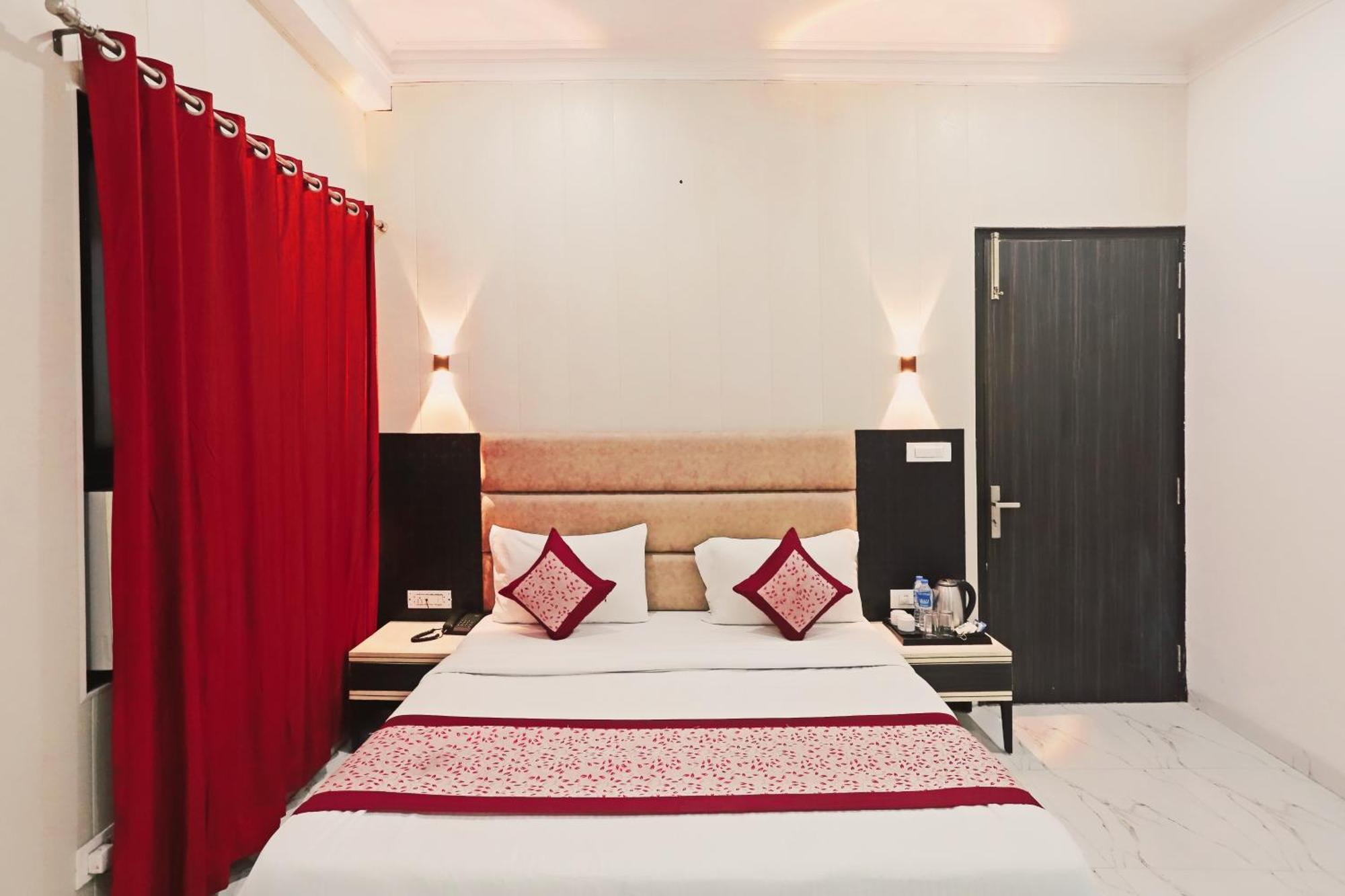 ניו דלהי Hotel Almora Inn - Near By Delhi International Airport - With Free Airport Pickup And Drop מראה חיצוני תמונה