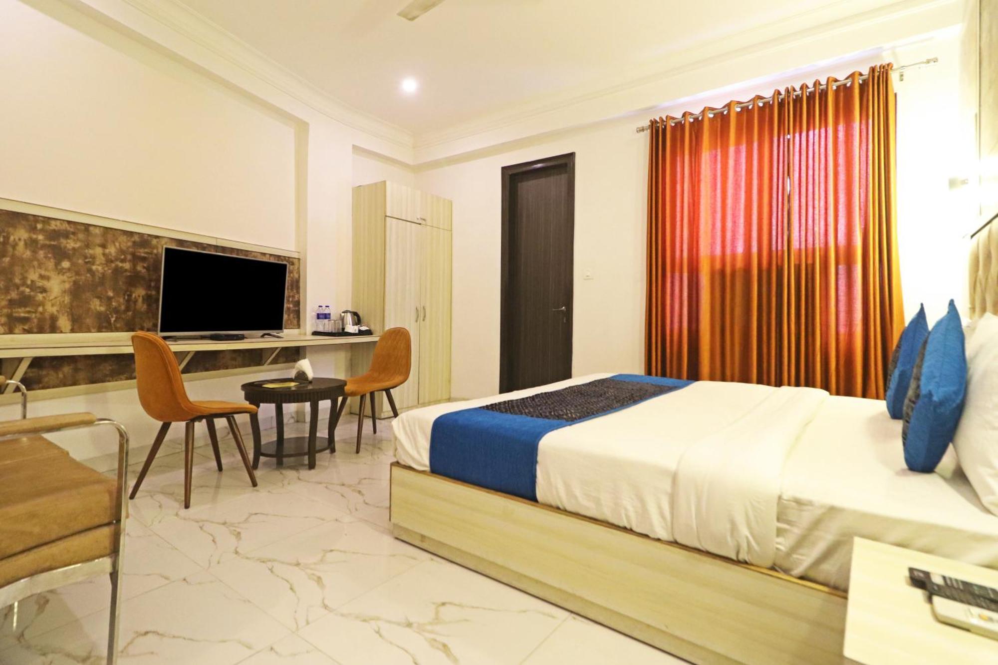 ניו דלהי Hotel Almora Inn - Near By Delhi International Airport - With Free Airport Pickup And Drop מראה חיצוני תמונה